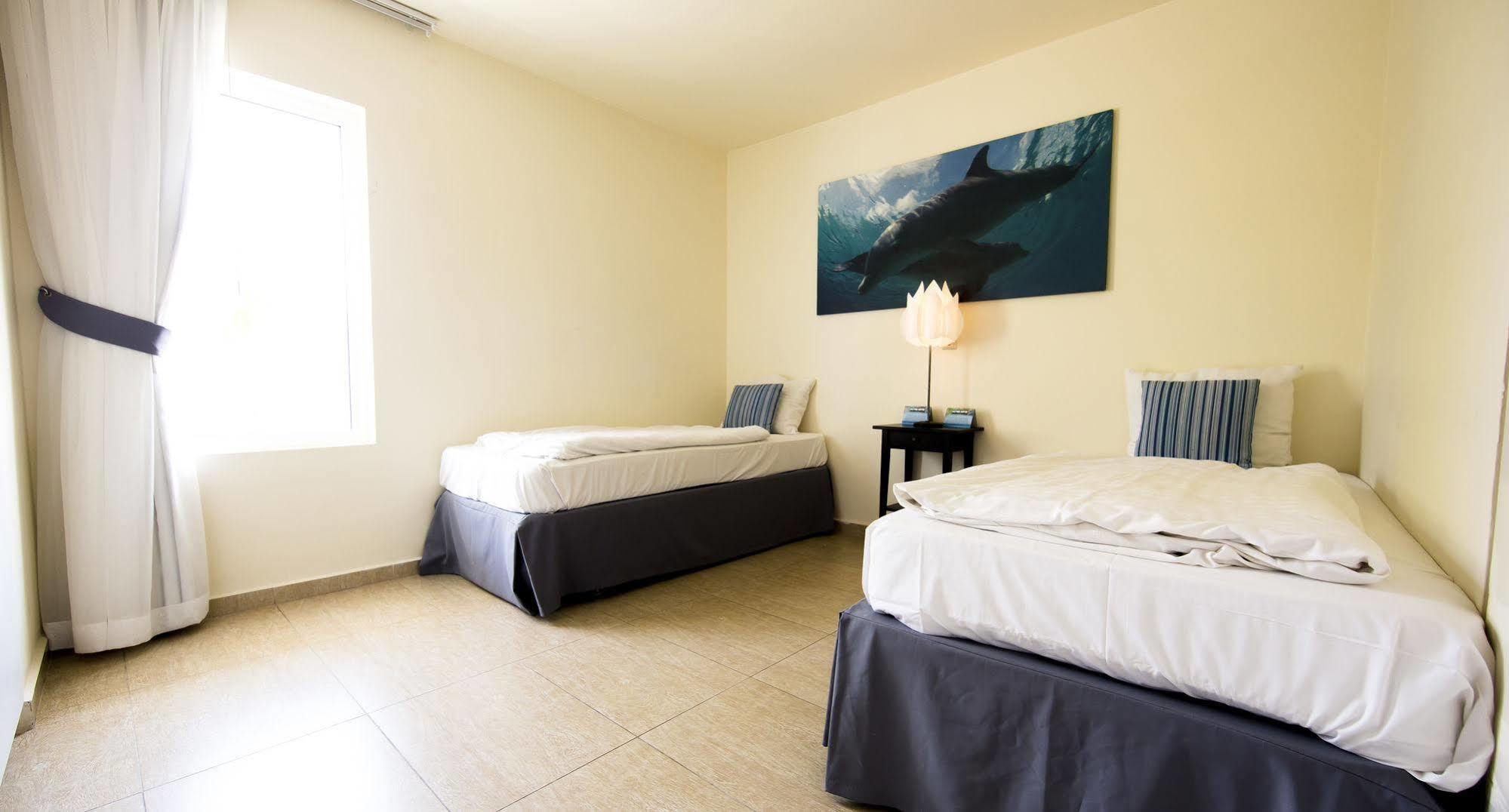 Dolphin Suites & Wellness Curacao Віллемстад Екстер'єр фото