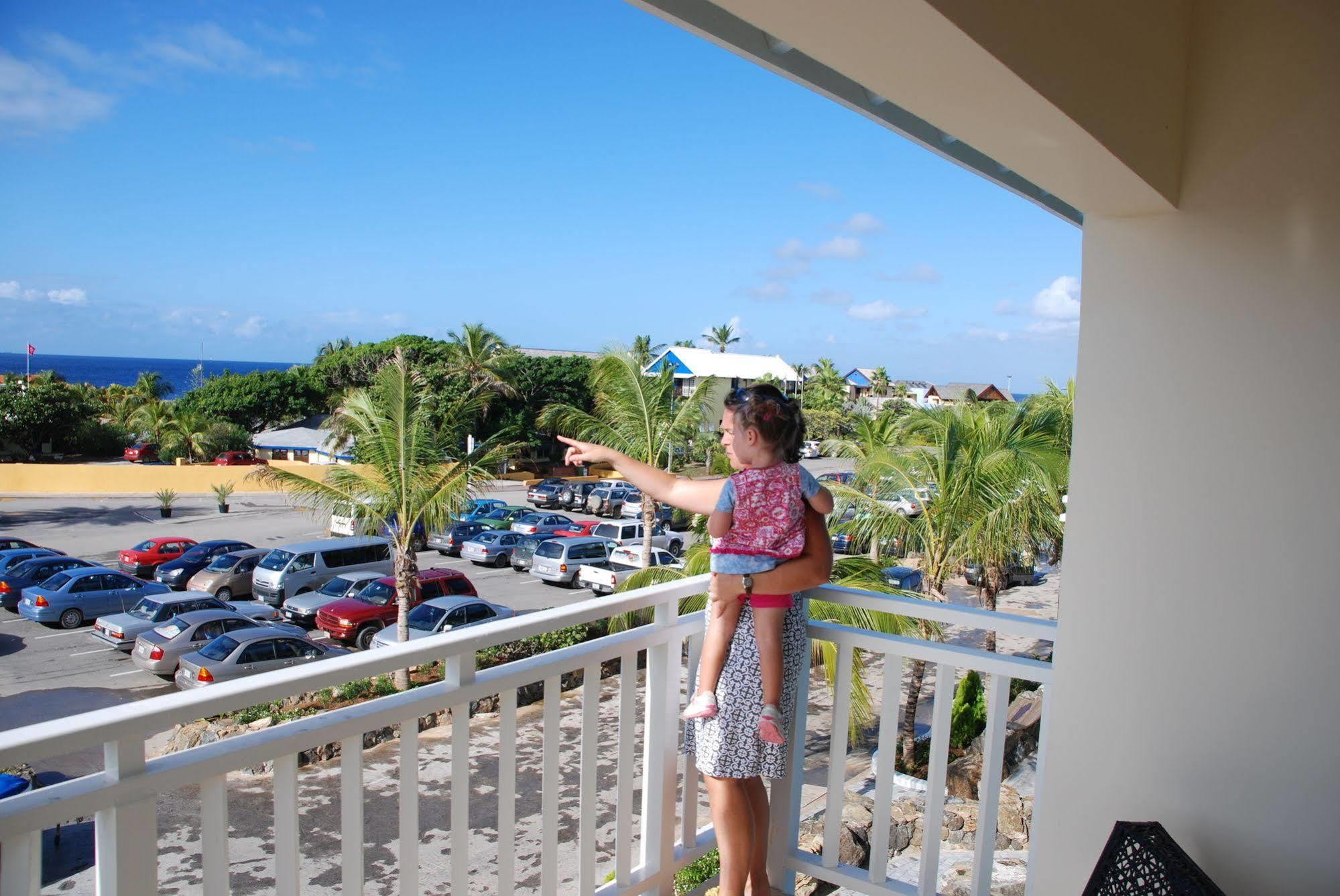 Dolphin Suites & Wellness Curacao Віллемстад Екстер'єр фото